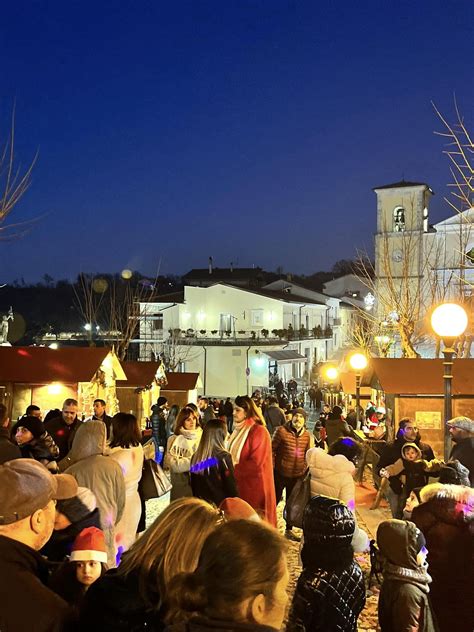 Sagre Feste Presepi Viventi E Mercatini A Napoli E In Campania Dal