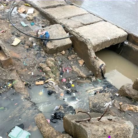 Residents Recover Body Of 15 Year Old Who Drowned In Lagos Drain The