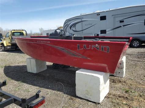 Lund Boat Photos Mi Flint Repairable Salvage Car Auction On