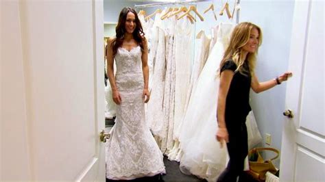 the serendipitist: E! Total Divas - Brie Bella Wedding Gown Shopping