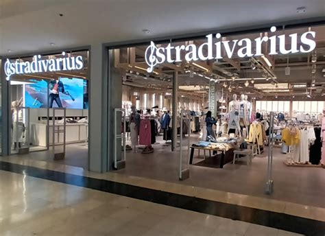 Stradivarius En Castelldefels Centro Comercial Anecblau