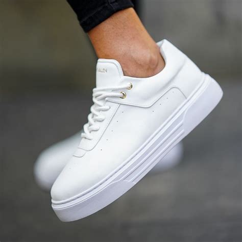 Men’s Casual Sneakers Breathable Shoes White