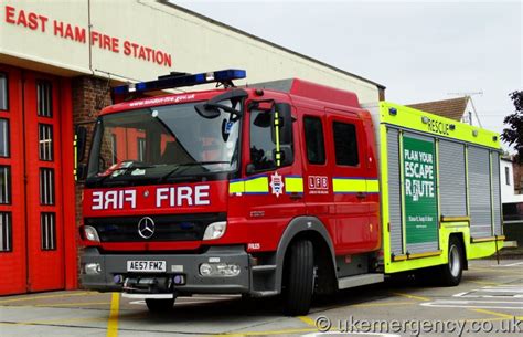 Ae Fmz London Fire Brigade Mercedes Atego F Fire Rescue Uk