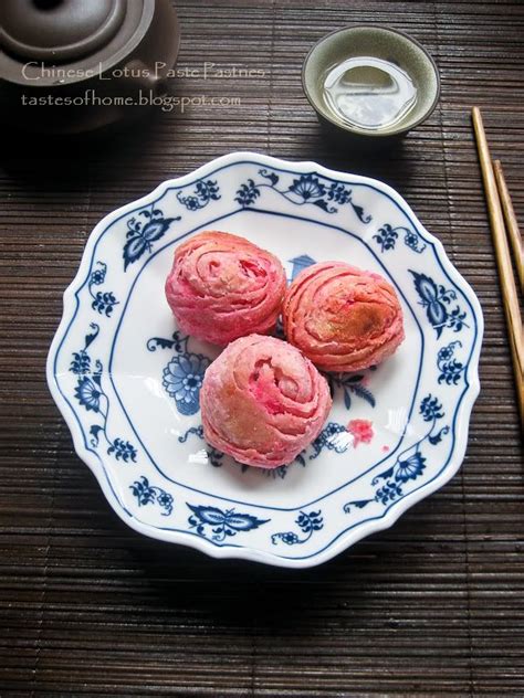 Chinese Flaky Lotus Puff Pastries Recipe With Photo Tutorial 莲蓉酥