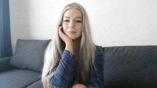 Pervyblonde Long Haired Blonde Nymph Flashing Nice Tits