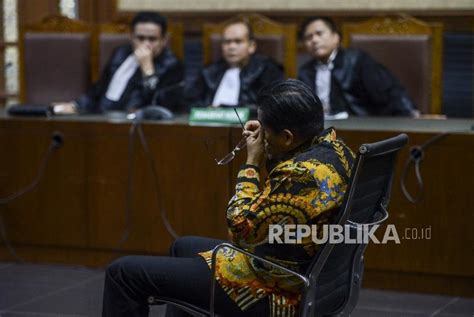 Bowo Sidik Pangarso Dituntut Tahun Penjara Republika Online