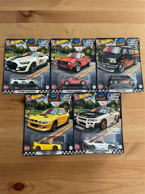 HOT WHEELS PREMIUM BOULEVARD MIX P Shelby Ubuy India