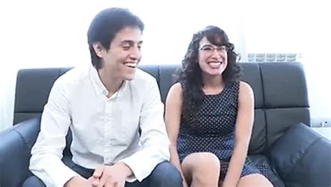 Brunetka Milf Uczy Lekcji Seksu Kilku Nowicjuszom XHamster