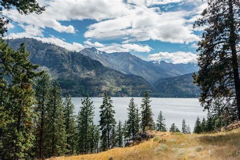 Lake Chelan Cabin For Rent | Lake Chelan Cabin Rental | Lake Chelan Cabins