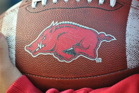 Arkansas Razorbacks College Football Hd Wallpaper Pxfuel