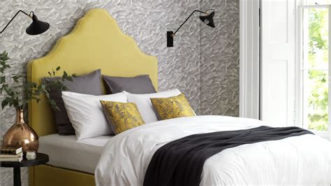 What Colour Goes With Yellow Bedroom Walls | www.resnooze.com