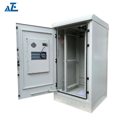 China Factory 18u 24u 27u Ip55 Outdoor Telecom Enclosure Server Rack