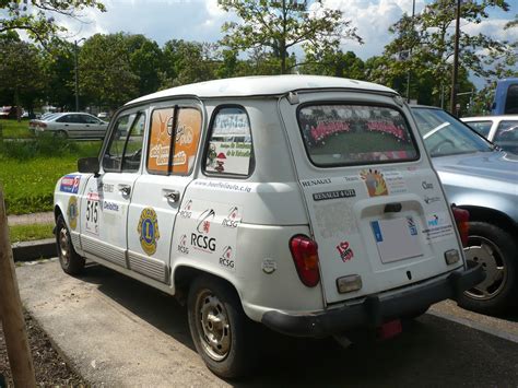 RENAULT 4 GTL 4L Trophy 2012 Vroom Vroom Renault Voiture