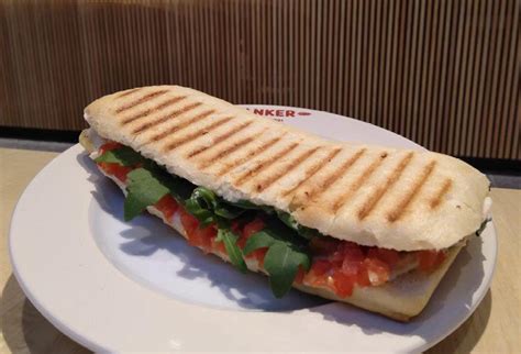 Panini Tomate Mozzarella Anker