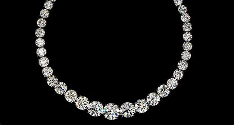 10 Most Expensive Necklaces Ever Sold