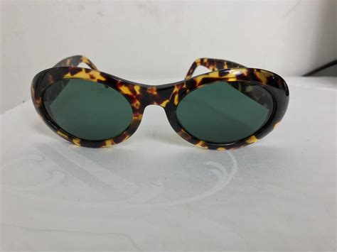 Vintage Gucci Tortoise Shell Sunglasses And Original Leather Case 1970s