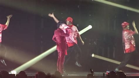 G Dragon Act Iii Motte In Hong Kong Who You Youtube