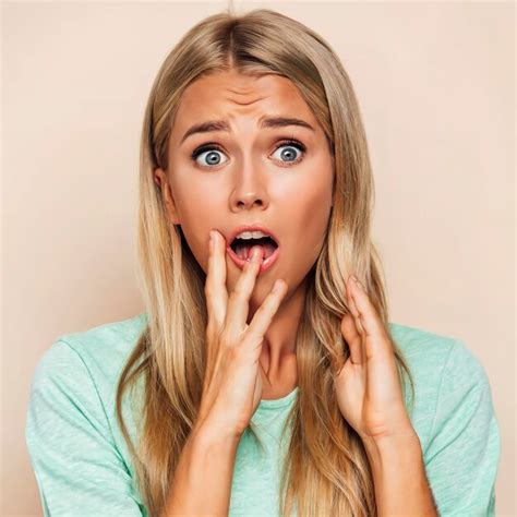 Premium Photo Young Woman With Shocked Portrait Of A Surprised