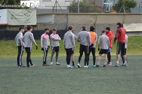 Jaime Regalado Se Despide Del Vestuario Del Salamanca UDS Y Souley No