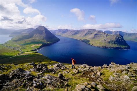 10 Best Hikes in the Faroe Islands (+ Map)