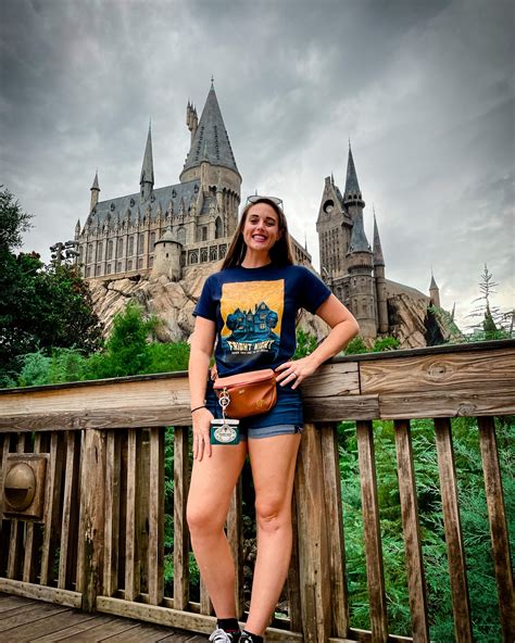 Fanny Pack Theme Park Essentials For Universal Orlando — Miss Wizarding