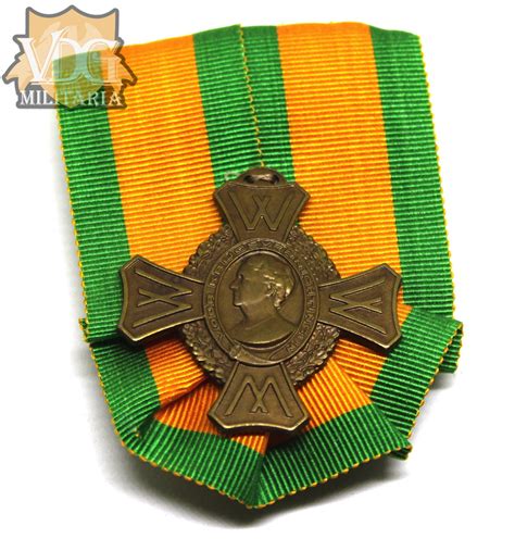 Dutch WW2 Commemorative War Cross VDG Militaria