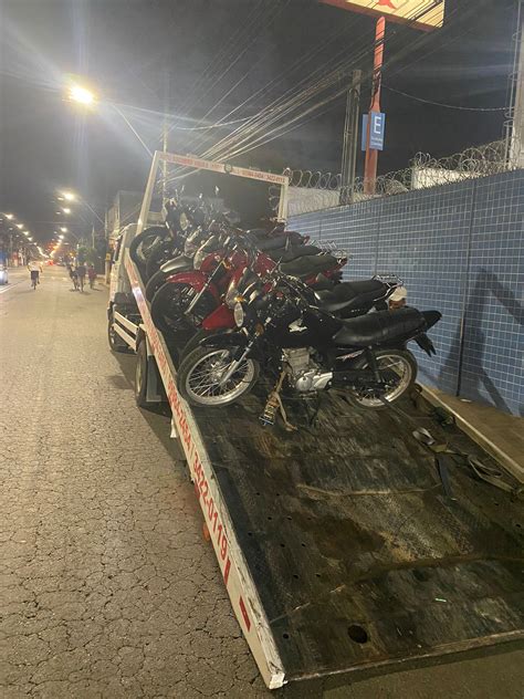 Pm Apreende Motos Em Opera O Randandan Na Noite De Natal Em Pouso