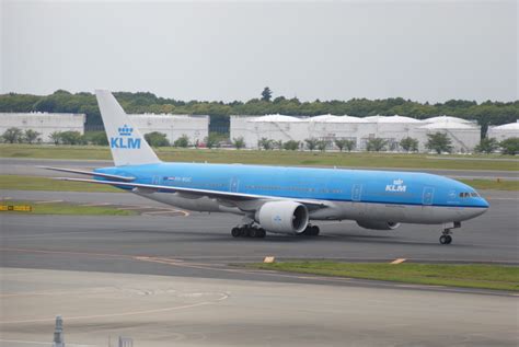 Klmオランダ航空 Boeing 777 200 Ph Bqc 成田国際空港 航空フォト By Legacy 747さん 撮影2012年