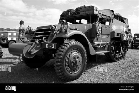 S Wwii U S Army Armoured Personnel Carrier M Half Track At