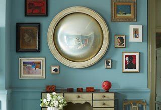 How to Decorate with a Round Mirror