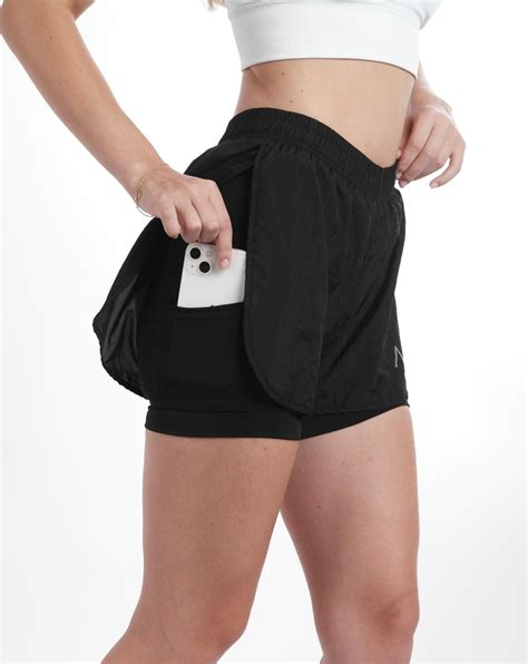 Mujeres En Shorts De Licra Deals Fabricadascasas