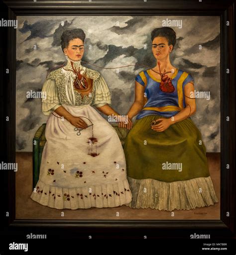 The two fridas 1939 frida kahlo hi-res stock photography and images - Alamy