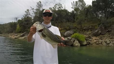 Folsom Lake Fishing Report 6/19 | RB Bass Fishing