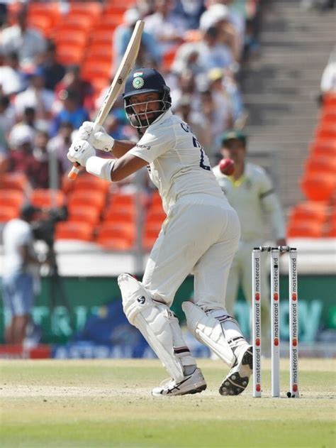 Cheteshwar Pujara Th Indian To Complete Runs In Fc History