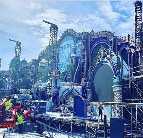 Tomorrowland Winter Stage design (SPOILER) : r/EDM