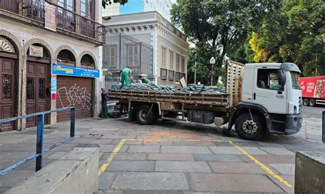 Loja De Material De Constru O Autuada No Catete Na Zona Sul Do Rio