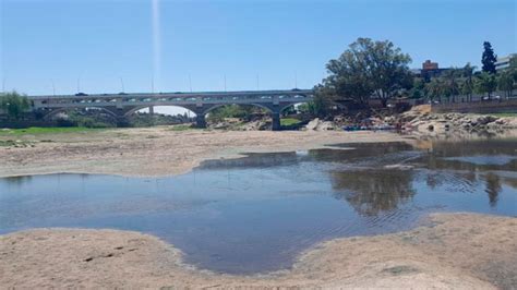 El lago San Roque alcanzó niveles críticos y se restringe el uso de