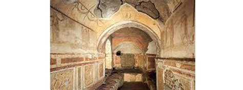 The Catacombs Of San Sebastiano Guided Tour L Stky Na Vatik N