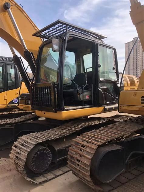 Original Caterpillar Cat D Used Excavator In Uae Backhoe Crawler