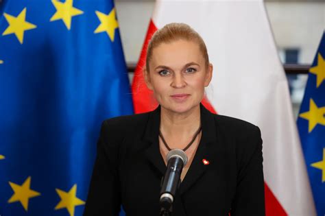 Kurator Nowak Odwo Ana Ministra Edukacji Barbara Nowacka Do Ko Ca Roku