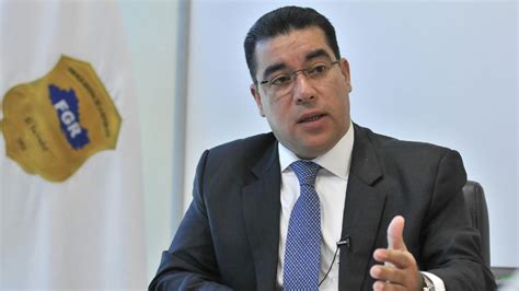 Raúl Melara renuncia como Fiscal General y reitera que su destitución