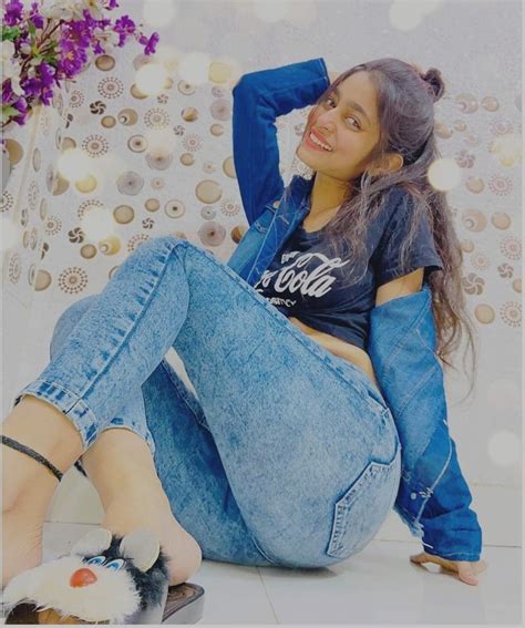 Friend S Hot Sister With Big Ass Wwyd Scrolller