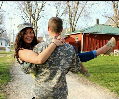 Nothing Better Than His Hat Army Girlfriend Military Couple Pictures