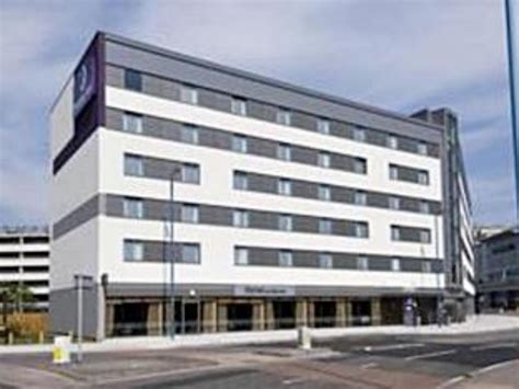 Best Price on Premier Inn Southampton West Quay in Southampton + Reviews