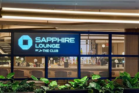 Chase unveils opening details for 2 new lounges, more updates - The ...