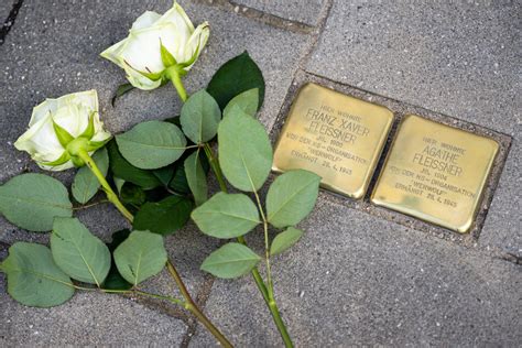 Magdeburg verlegt fünf neue Stolpersteine Gedenken an NS Opfer