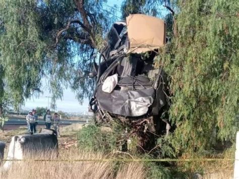 Muere Pareja En Accidente En La Carretera Mexico Piramides