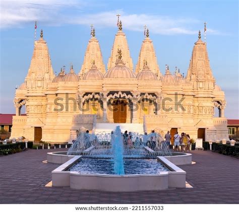 19 Bartlett Il Images, Stock Photos & Vectors | Shutterstock