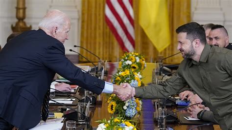 Biden kündigt Militärhilfe für Ukraine im Wert von 325 Millionen