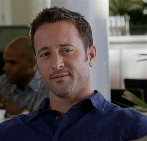 Pin By Pam Appell On Alex O Alex O Loughlin Hawaii Five O Steve Mc